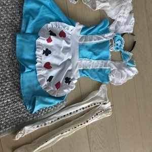 Leg Avenue Alice in Wonderland Costume